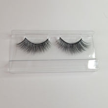 Load image into Gallery viewer, Femme Fatale 18mm